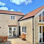 Rye Court - Stunning In With Parking * Helmsley