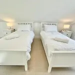 Casa de Férias Rye Court - Stunning In With Parking Helmsley