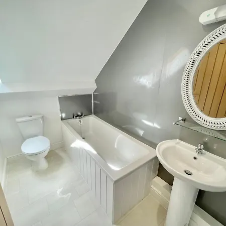 Rye Court - Stunning In With Parking Holiday home