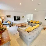 Rye Court - Stunning In With Parking Helmsley